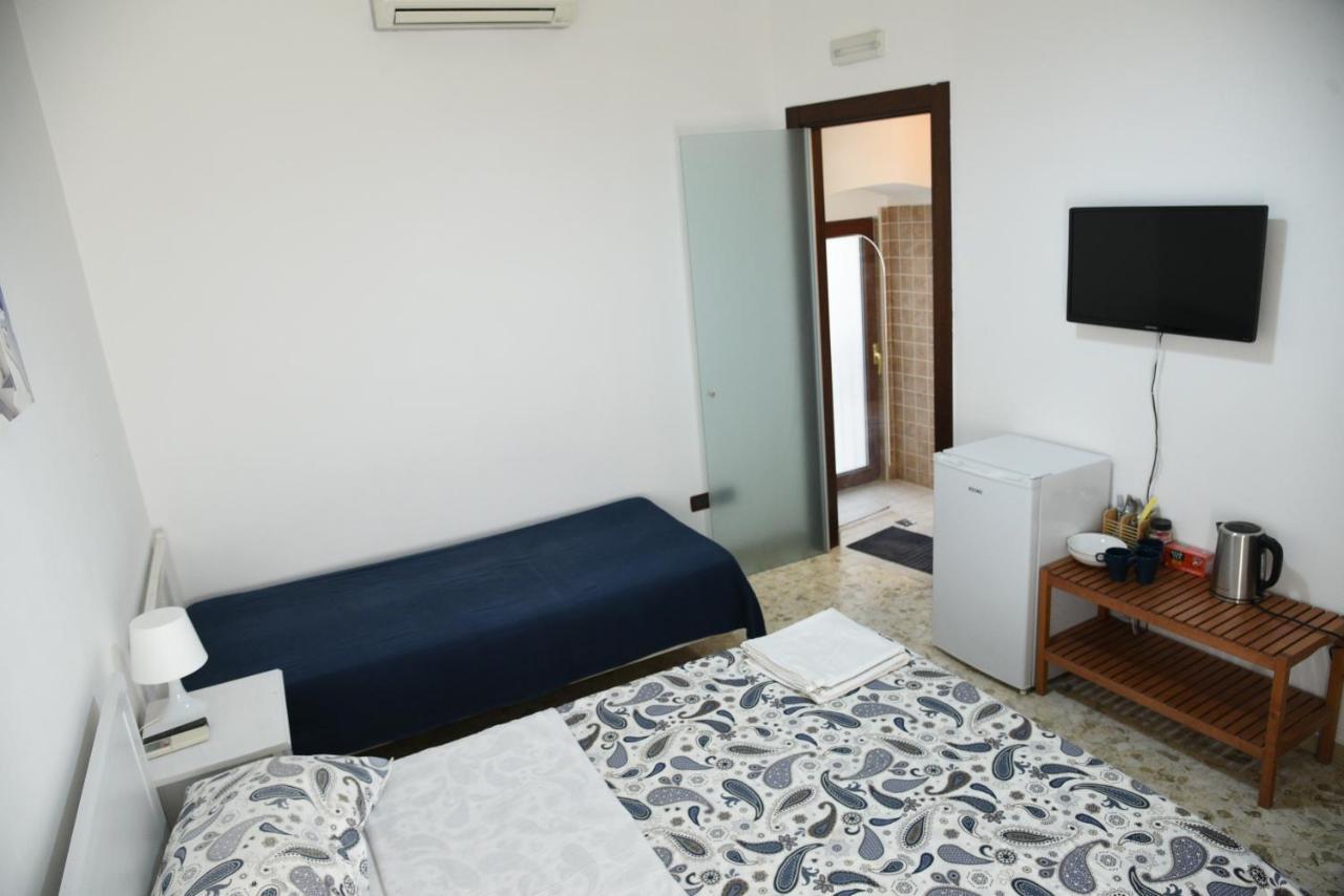 Corte Trecantaia 11 Holiday Hotell Bari Eksteriør bilde
