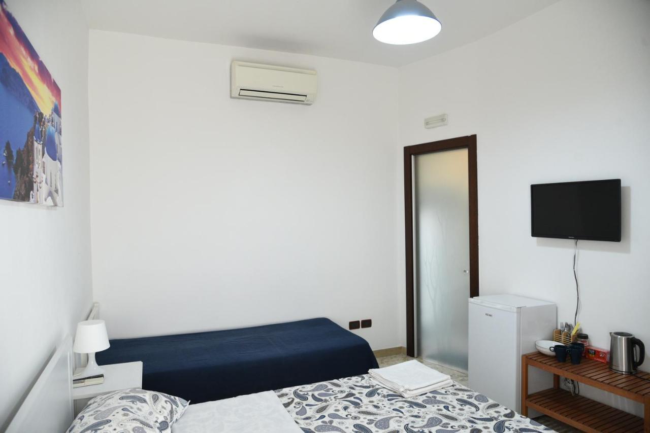Corte Trecantaia 11 Holiday Hotell Bari Eksteriør bilde